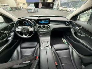 A 2020 White Mercedes-Benz 2020 C200L Fashion Sport with low mileage ( 45,100 miles), in excellent condition, ready for export overseas at any time.